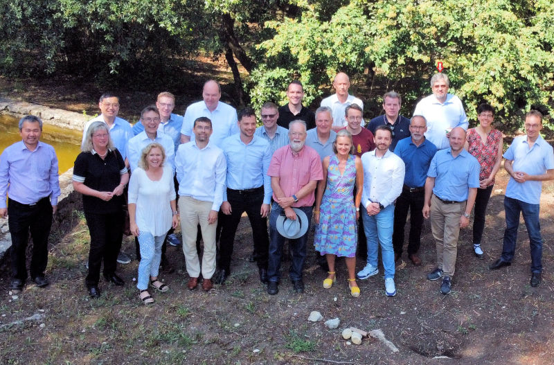 IEA SHC ExCo 2023-06 group photo in France